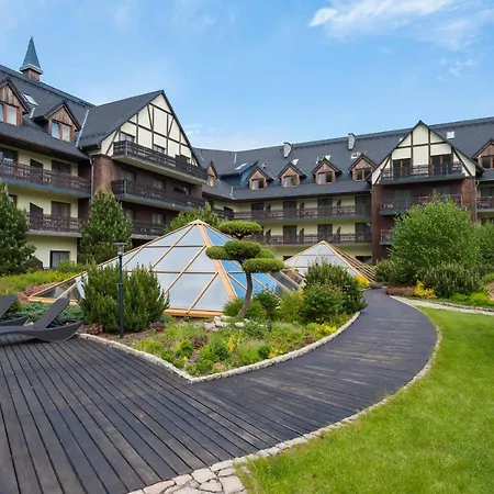 Курортный комплекс Sandra Spa Карпач