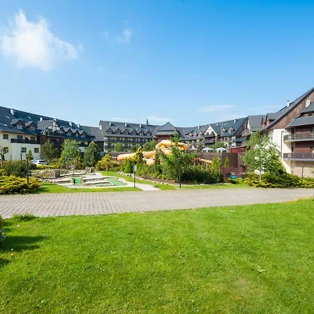 Resort Sandra & Aquapark