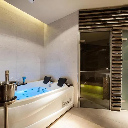 Rezort Sandra & Aquapark 3*