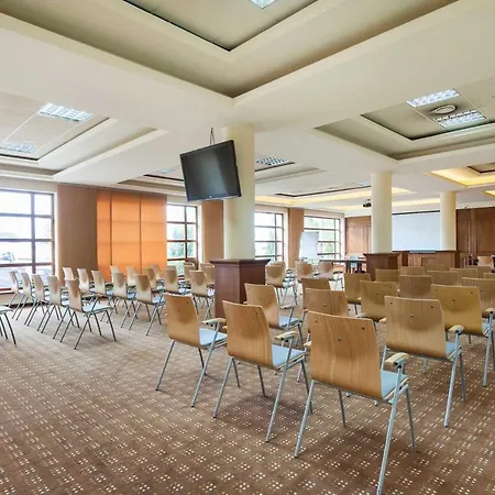 Sandra & Aquapark Resort 3*