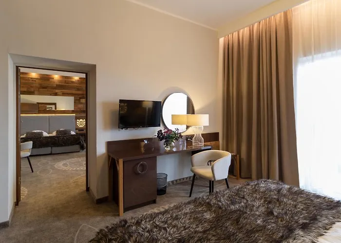 Курортный комплекс Sandra Spa Карпач