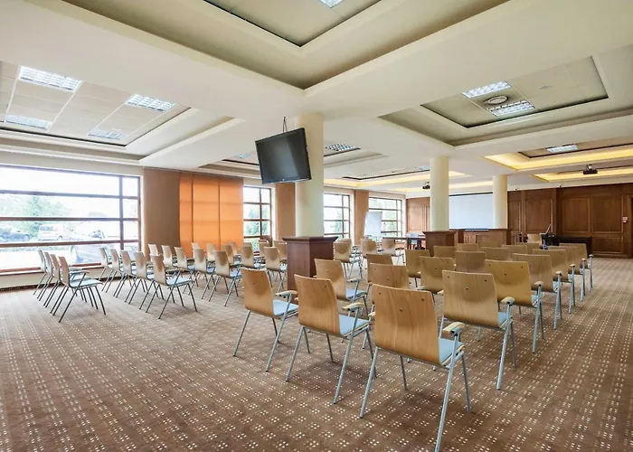 Sandra & Aquapark Resort 3*